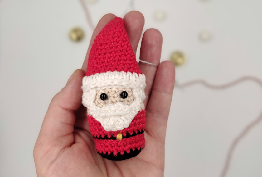 Amigurumi mini Santa